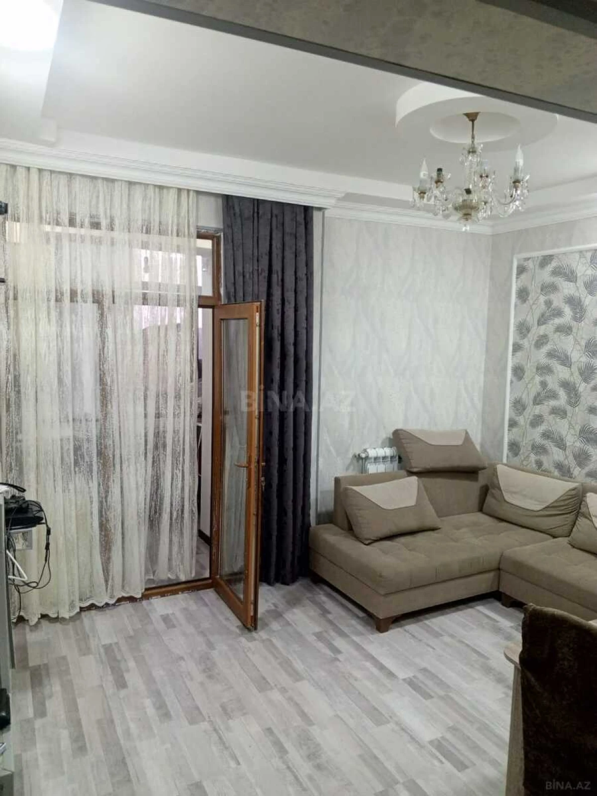 Satılır 3 otaqlı mənzil 68 m²