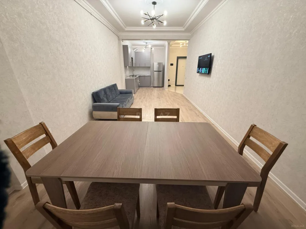 Kirayə verilir 2 otaqlı mənzil 62 m²