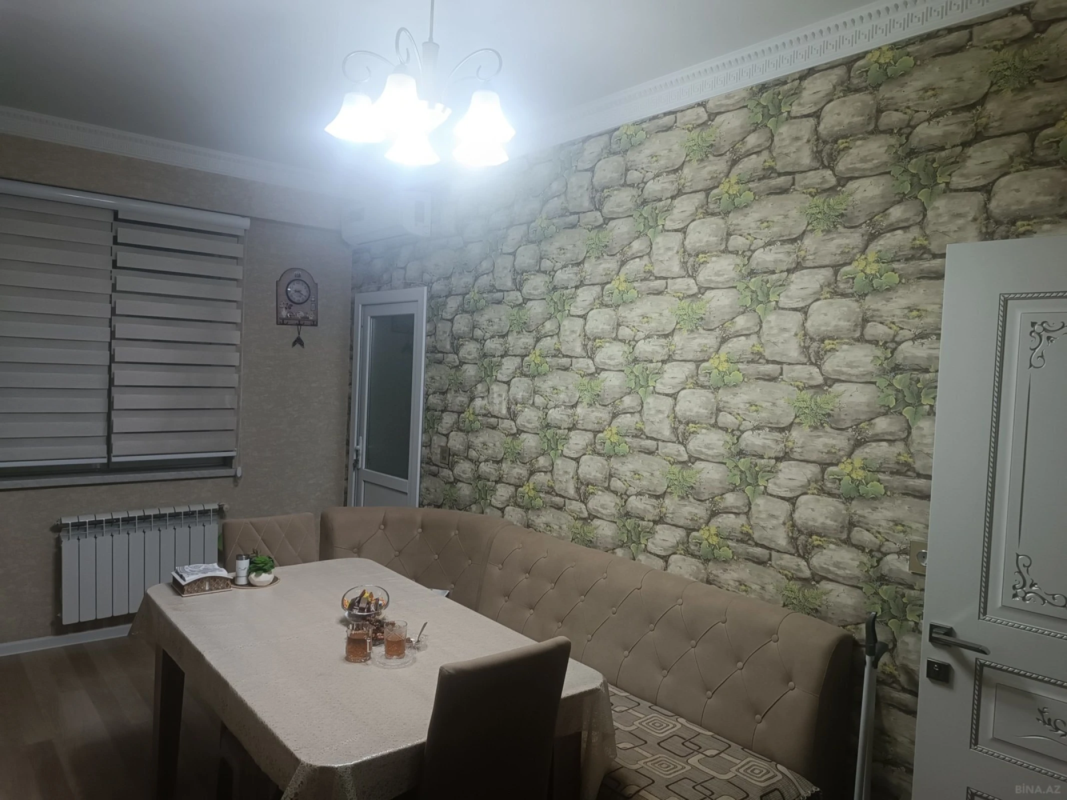 Satılır 3 otaqlı mənzil 120 m²