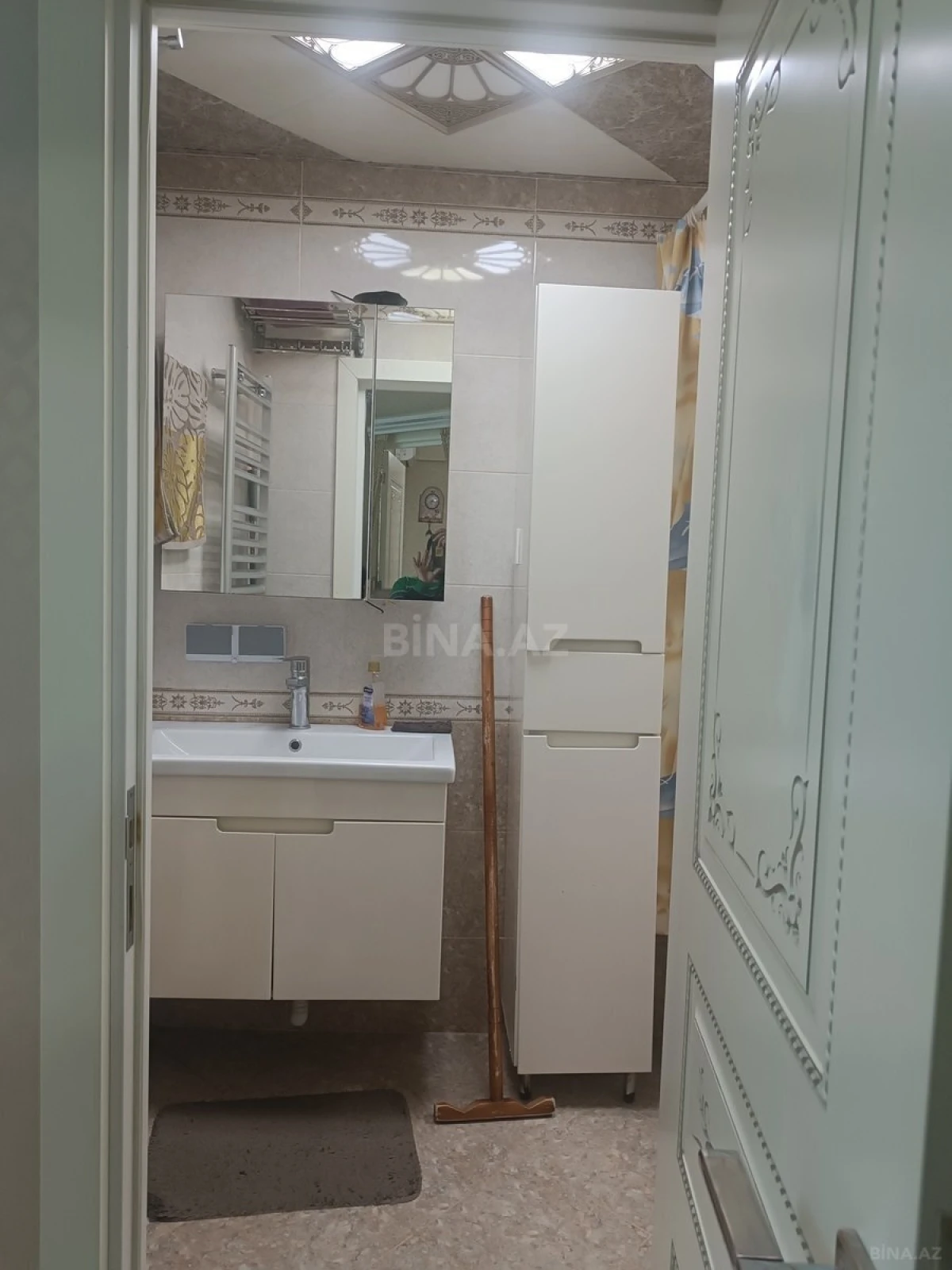 Satılır 3 otaqlı mənzil 120 m²