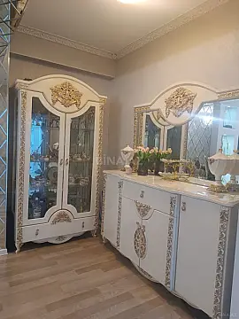 Satılır 3 otaqlı mənzil 120 m²