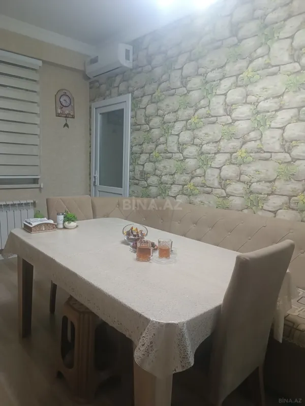 Satılır 3 otaqlı mənzil 120 m²
