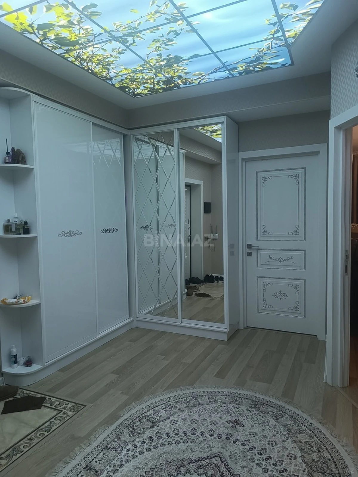 Satılır 3 otaqlı mənzil 120 m²