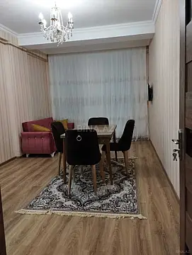 Kirayə verilir 2 otaqlı mənzil 55 m²