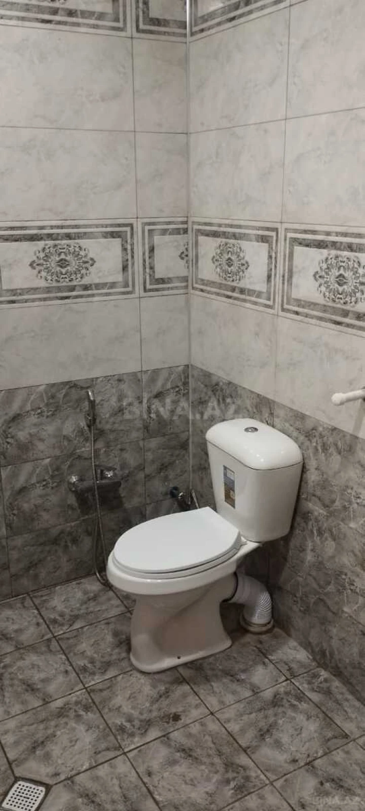 Kirayə verilir 2 otaqlı mənzil 55 m²