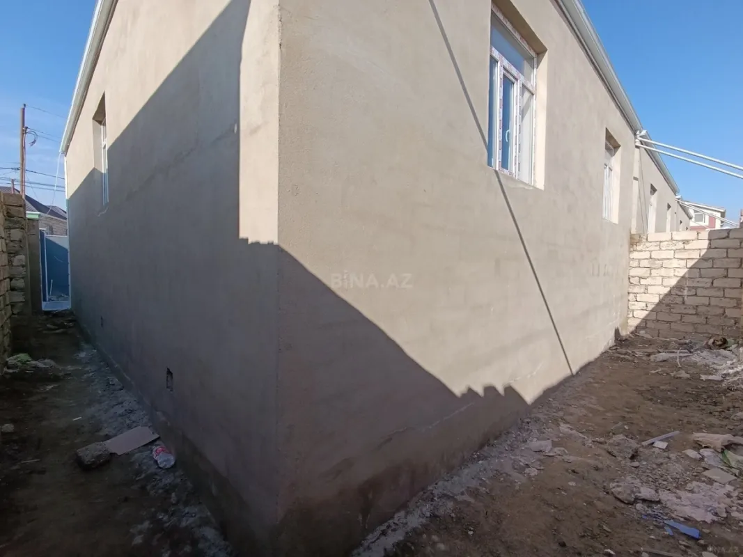 Satılır 4 otaqlı həyət evi 120 m²