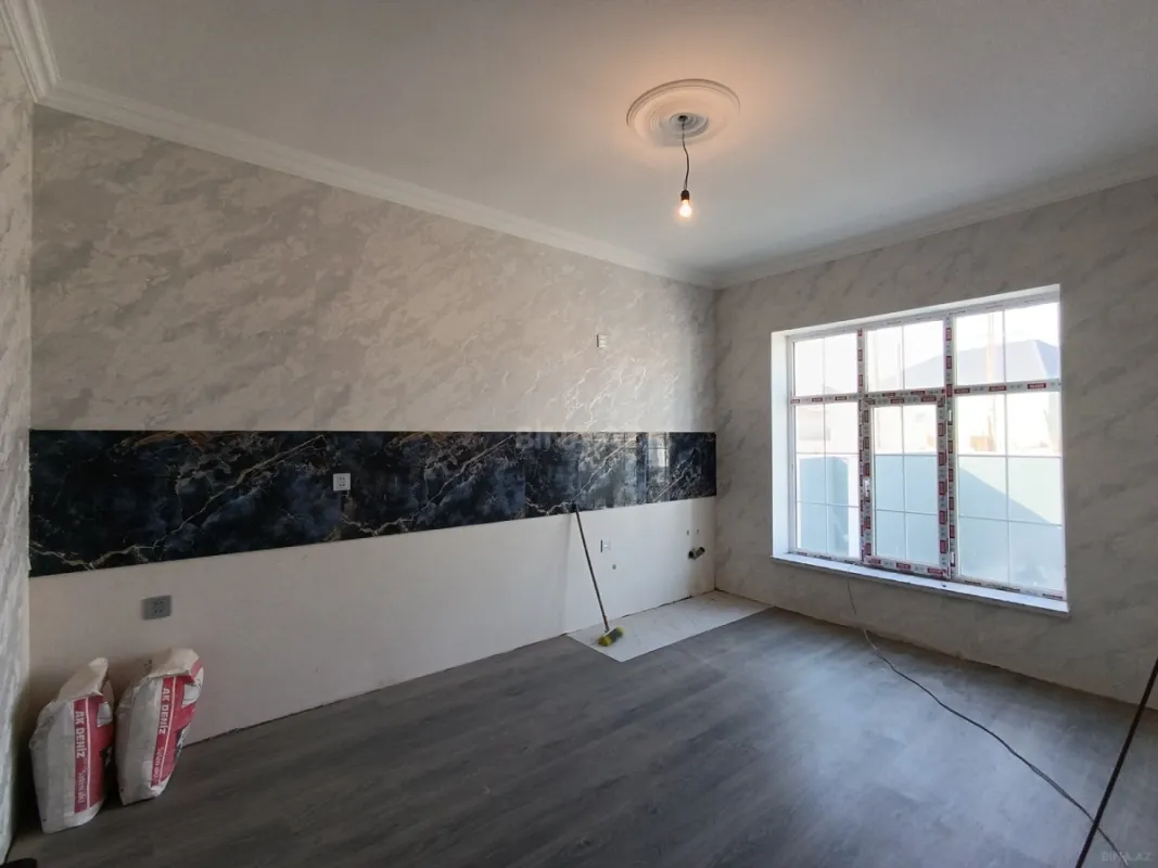 Satılır 4 otaqlı həyət evi 120 m²