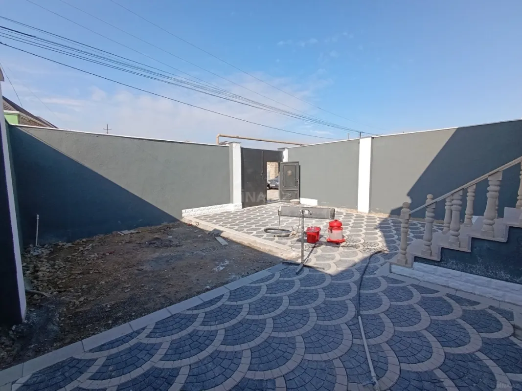 Satılır 4 otaqlı həyət evi 120 m²