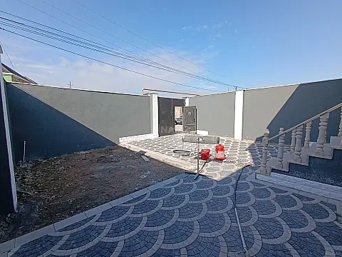 Satılır 4 otaqlı həyət evi 120 m²