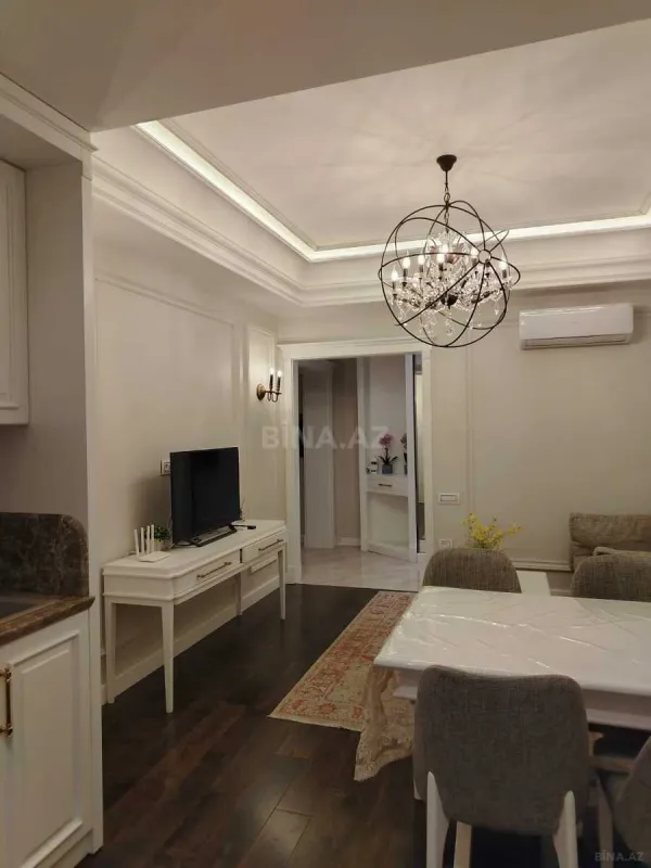 Kirayə verilir 3 otaqlı mənzil 112 m²