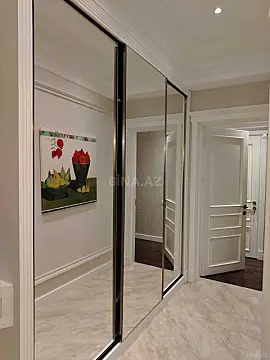 Kirayə verilir 3 otaqlı mənzil 112 m²