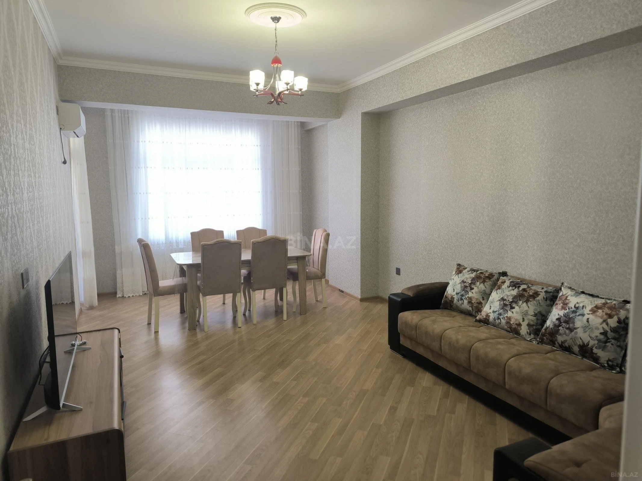 Kirayə verilir 3 otaqlı mənzil 102 m²