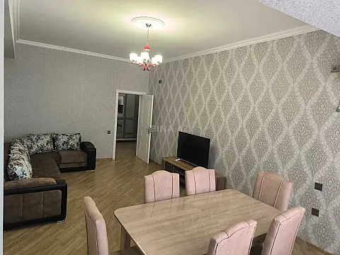 Kirayə verilir 3 otaqlı mənzil 102 m²