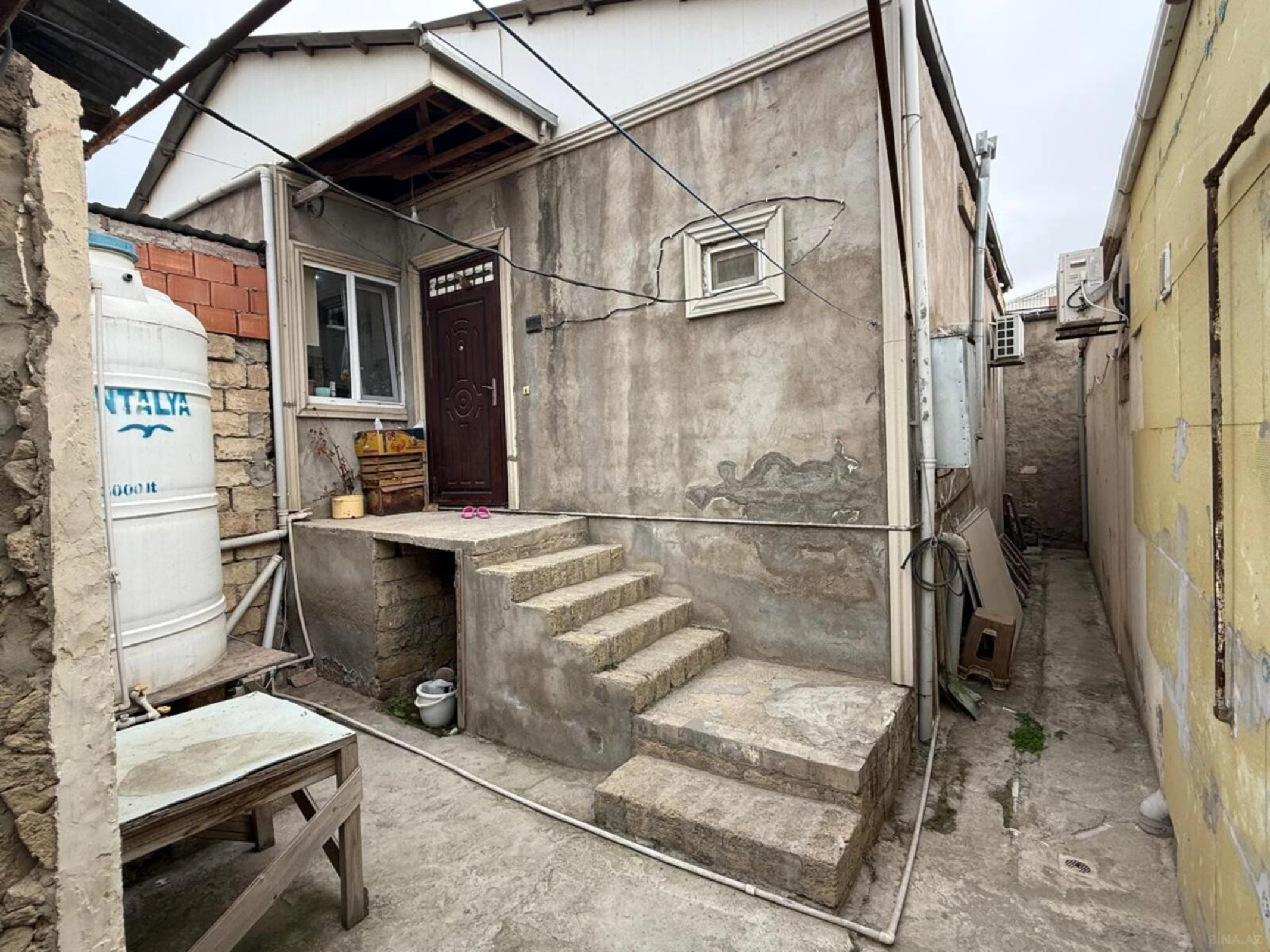 Satılır 3 otaqlı həyət evi 75 m²