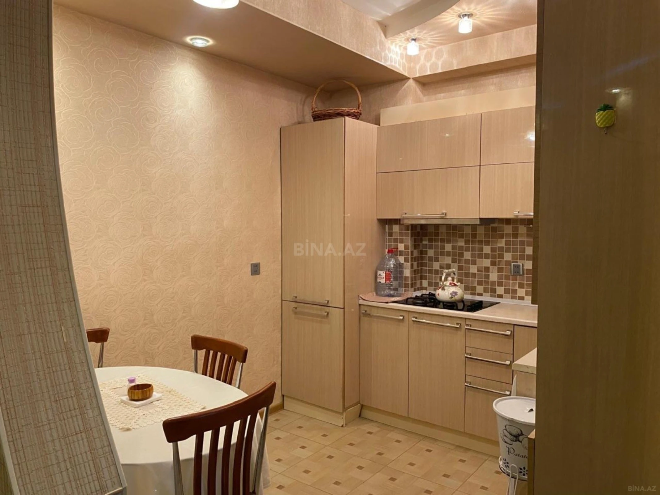 Kirayə verilir 2 otaqlı mənzil 55 m²