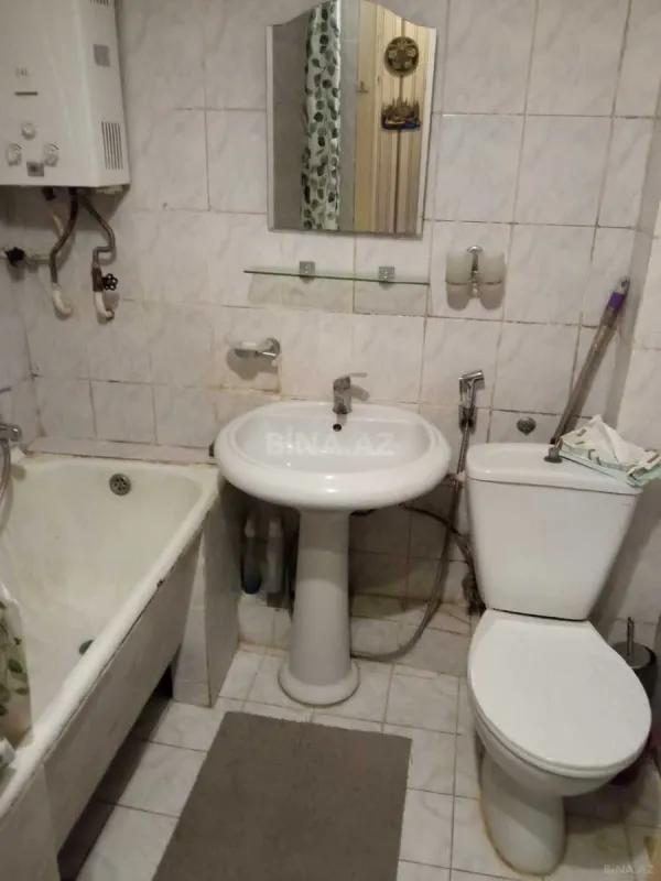 Kirayə verilir 2 otaqlı mənzil 45 m²