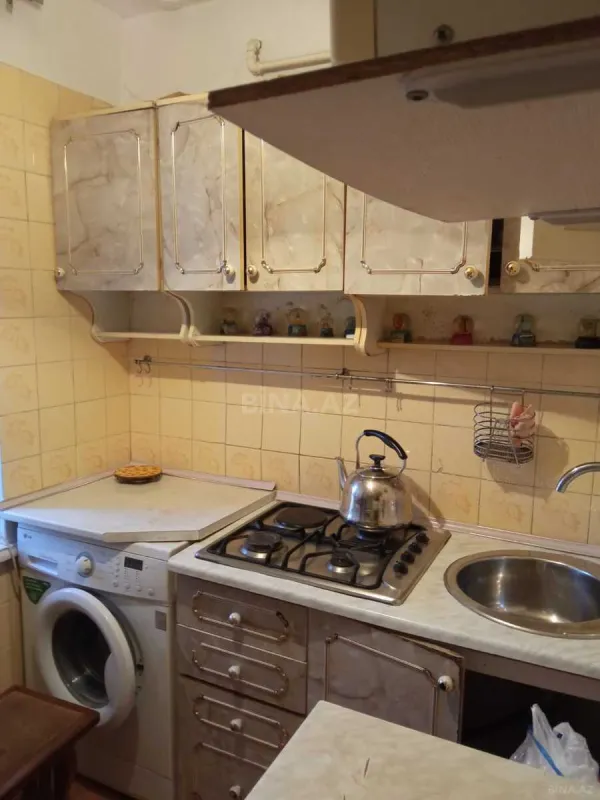 Kirayə verilir 2 otaqlı mənzil 45 m²