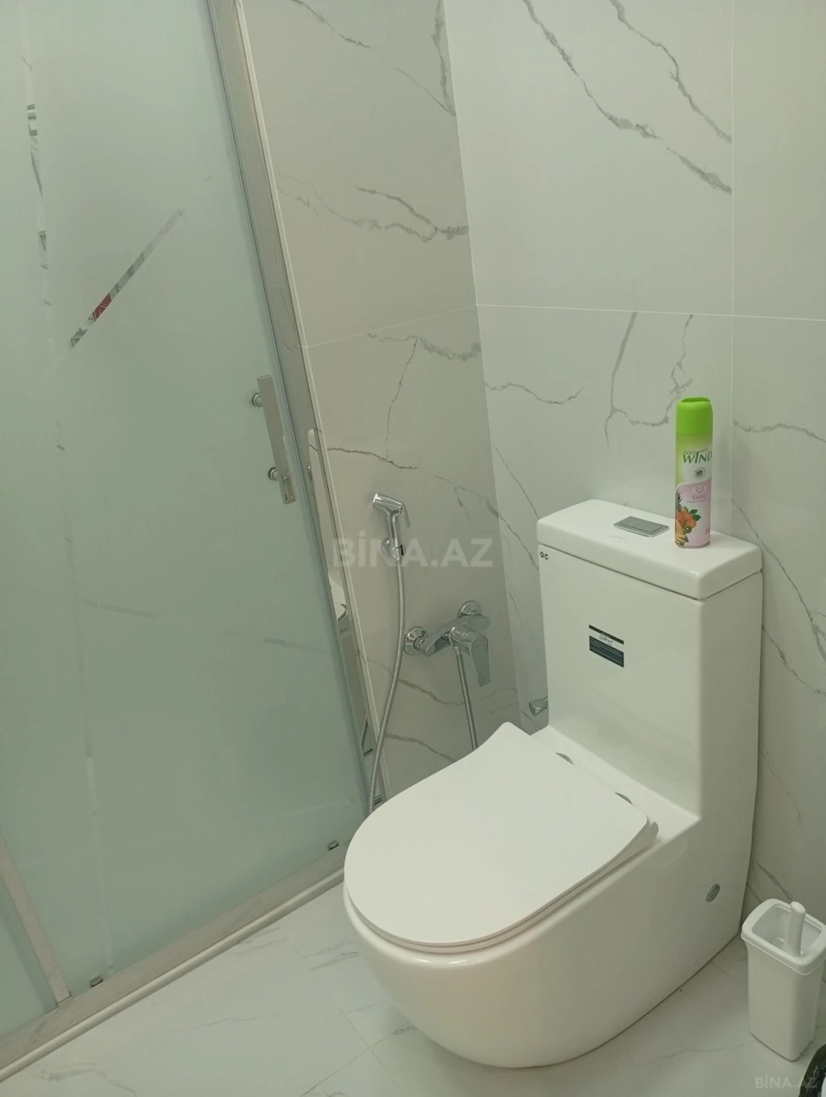 Kirayə verilir 2 otaqlı mənzil 70 m²