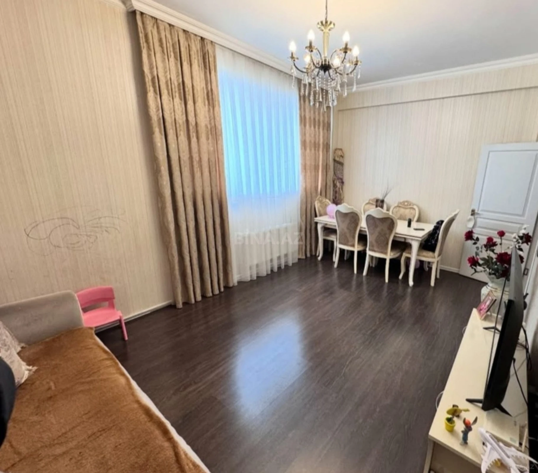 Satılır 2 otaqlı mənzil 65 m²