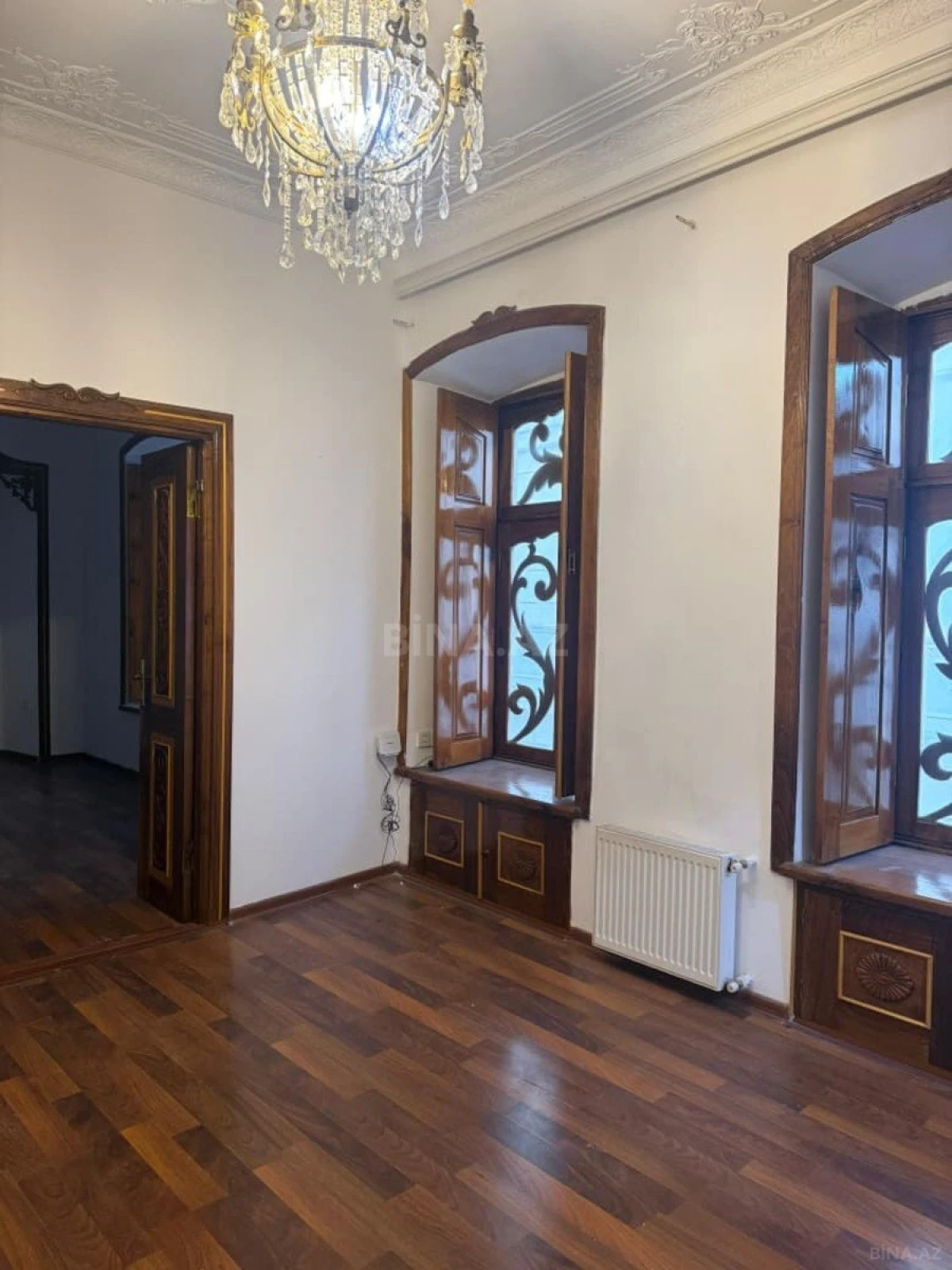 Kirayə verilir 3 otaqlı ofis 105 m²