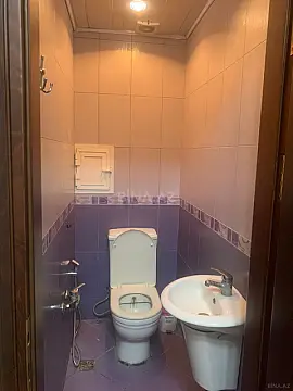 Kirayə verilir 2 otaqlı mənzil 90 m²