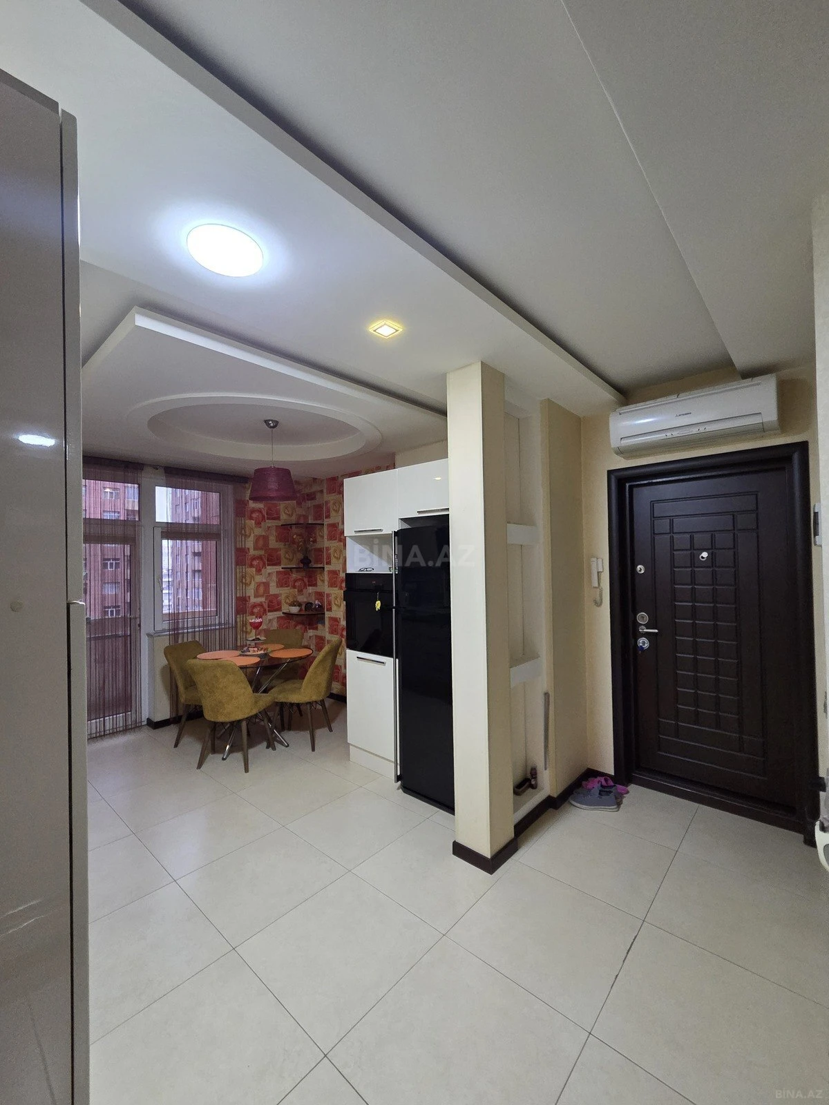 Kirayə verilir 1 otaqlı mənzil 55 m²