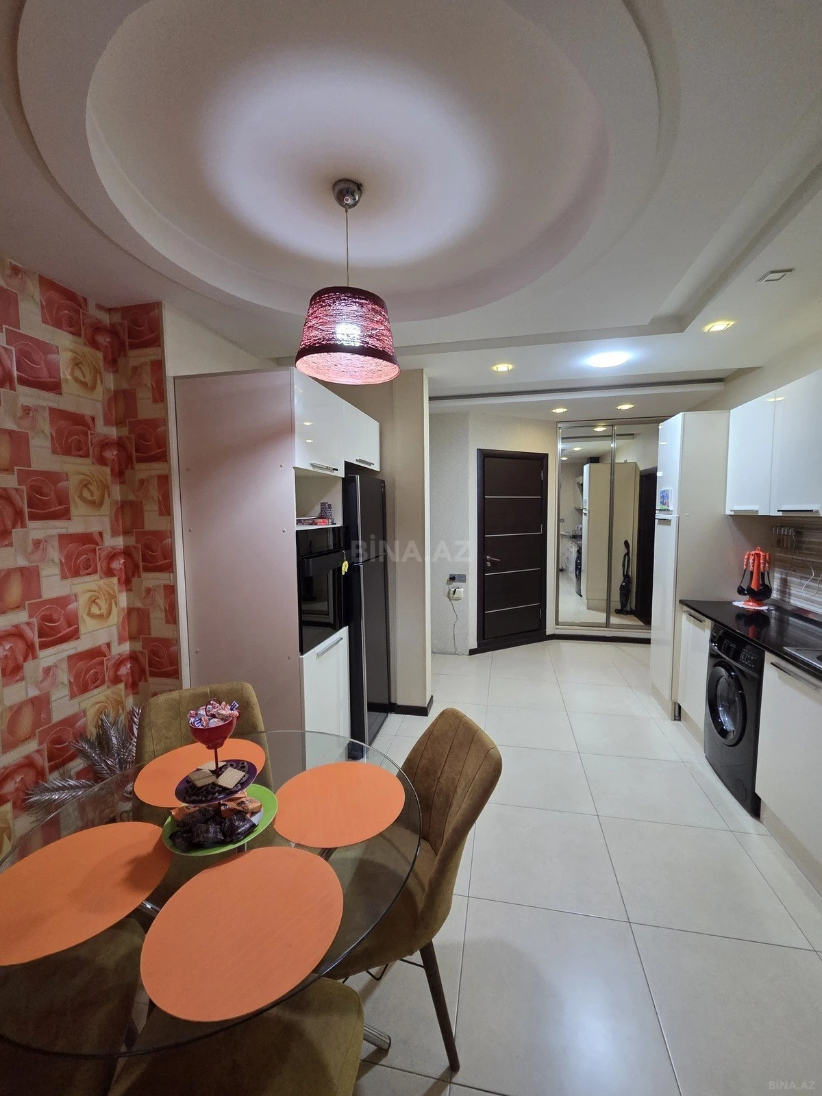 Kirayə verilir 1 otaqlı mənzil 55 m²