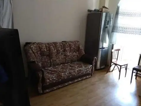 Kirayə verilir 2 otaqlı mənzil 94 m²