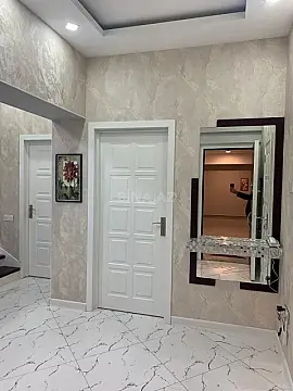 Kirayə verilir 4 otaqlı mənzil 150 m²