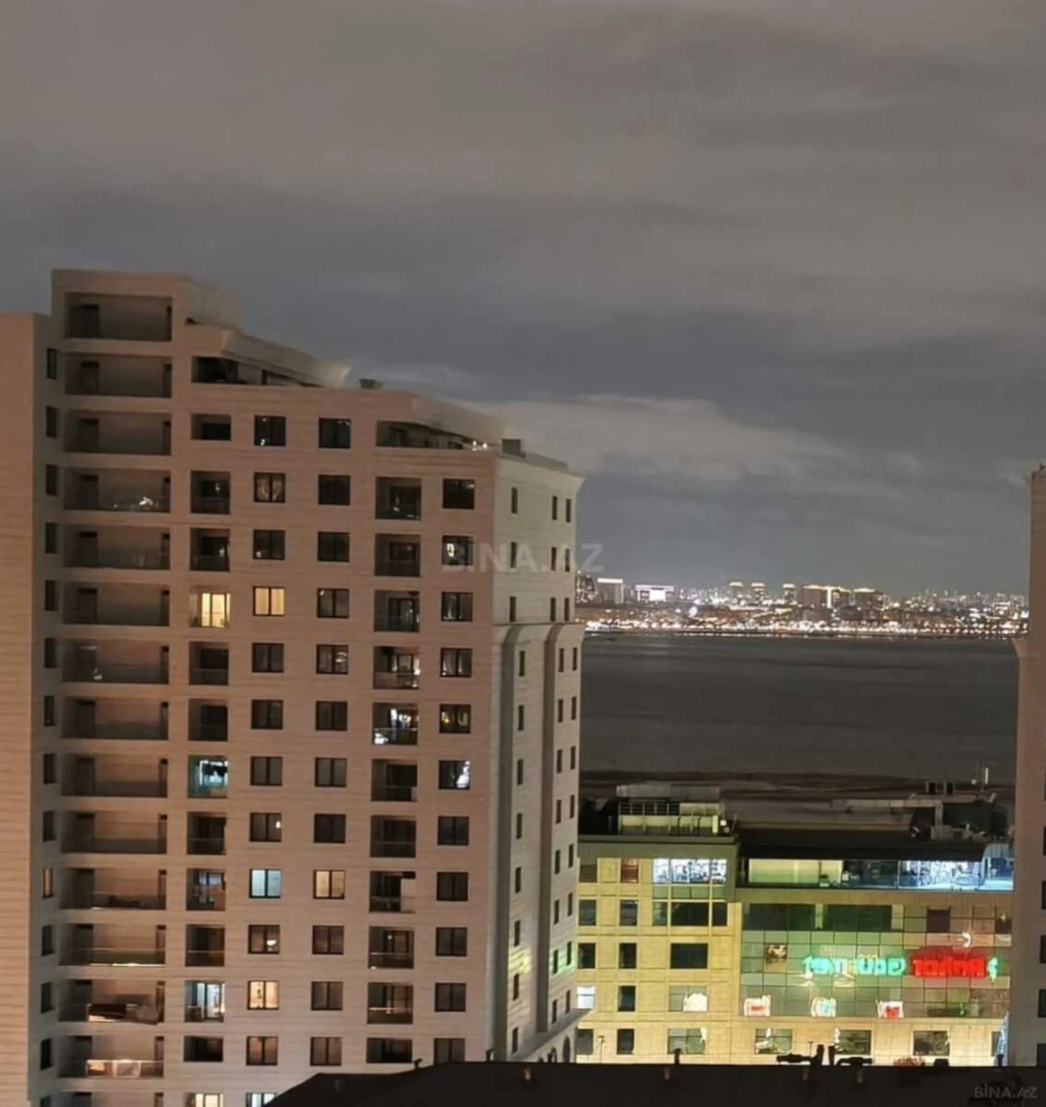 Satılır 3 otaqlı mənzil 80 m²