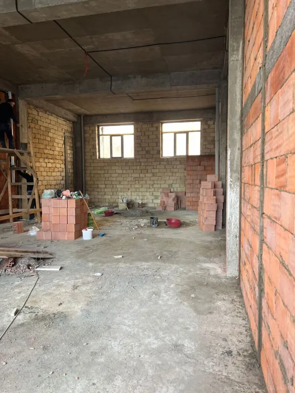 Kirayə verilir obyekt 110 m²