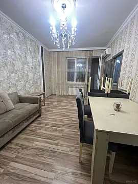 Satılır 2 otaqlı mənzil 45 m²