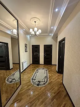 Kirayə verilir 2 otaqlı mənzil 90 m²