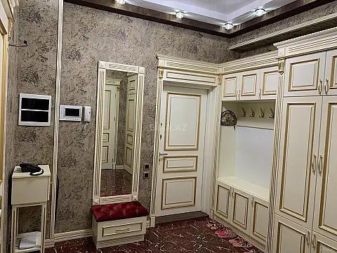 Kirayə verilir 2 otaqlı mənzil 55 m²