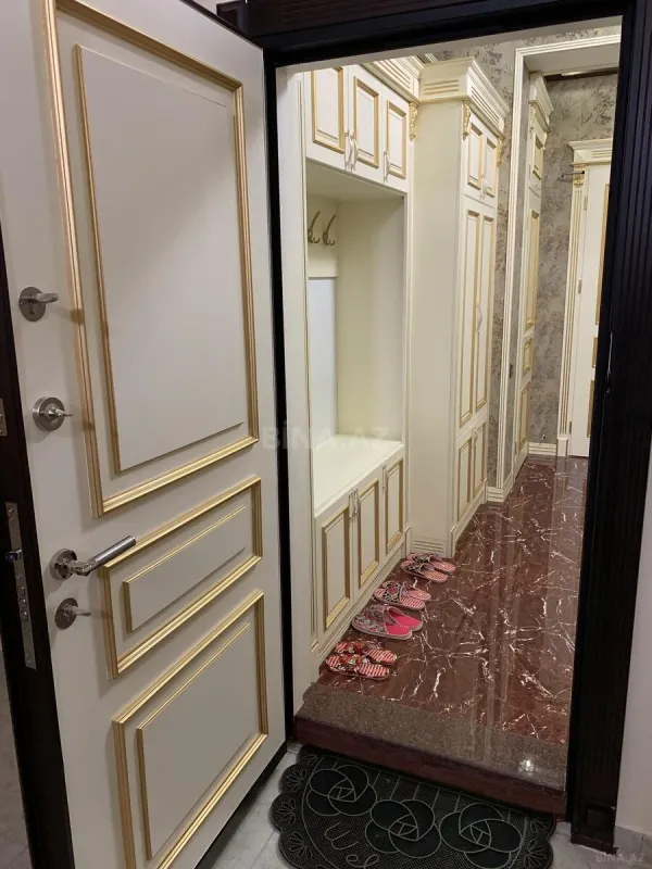 Kirayə verilir 2 otaqlı mənzil 55 m²