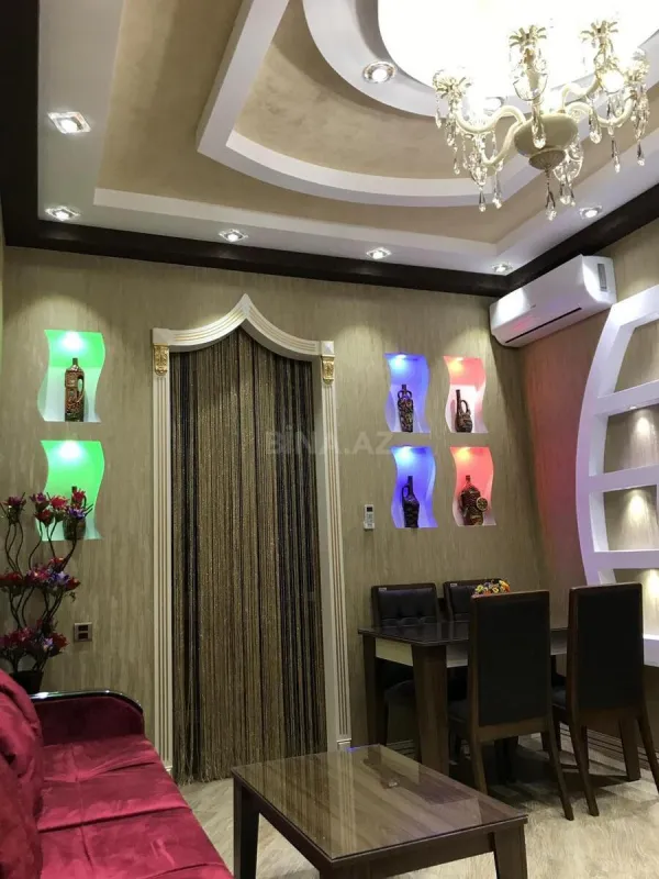 Kirayə verilir 2 otaqlı mənzil 55 m²