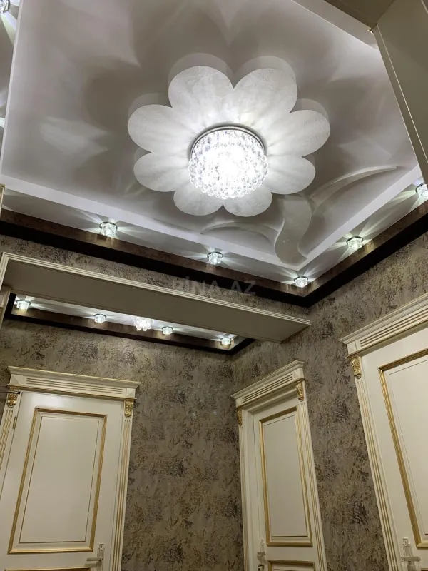 Kirayə verilir 2 otaqlı mənzil 55 m²