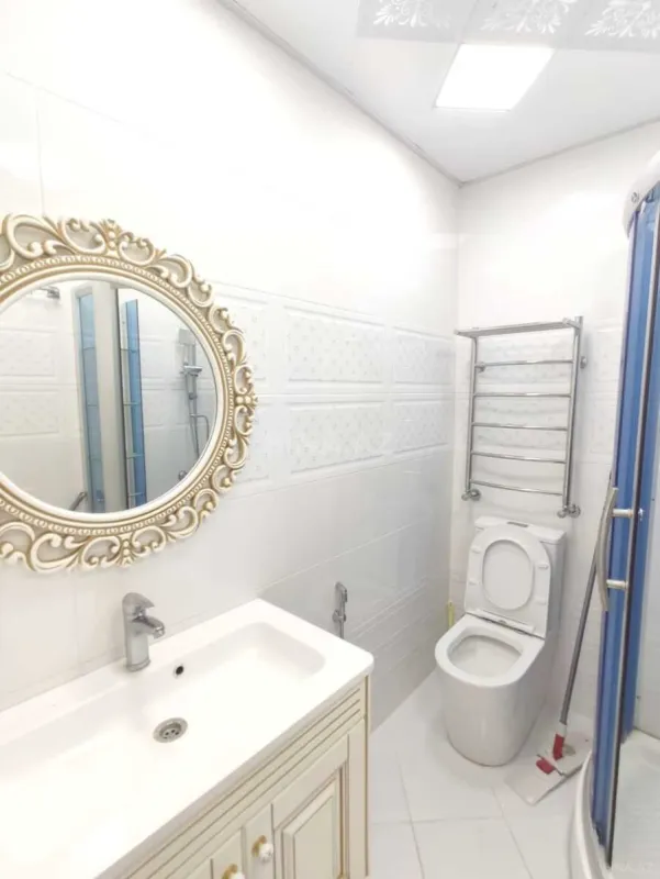 Kirayə verilir 2 otaqlı mənzil 65 m²