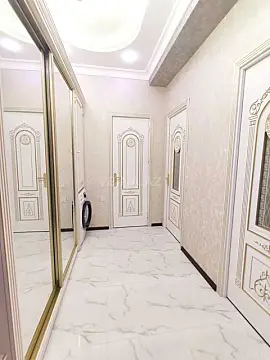 Kirayə verilir 2 otaqlı mənzil 65 m²