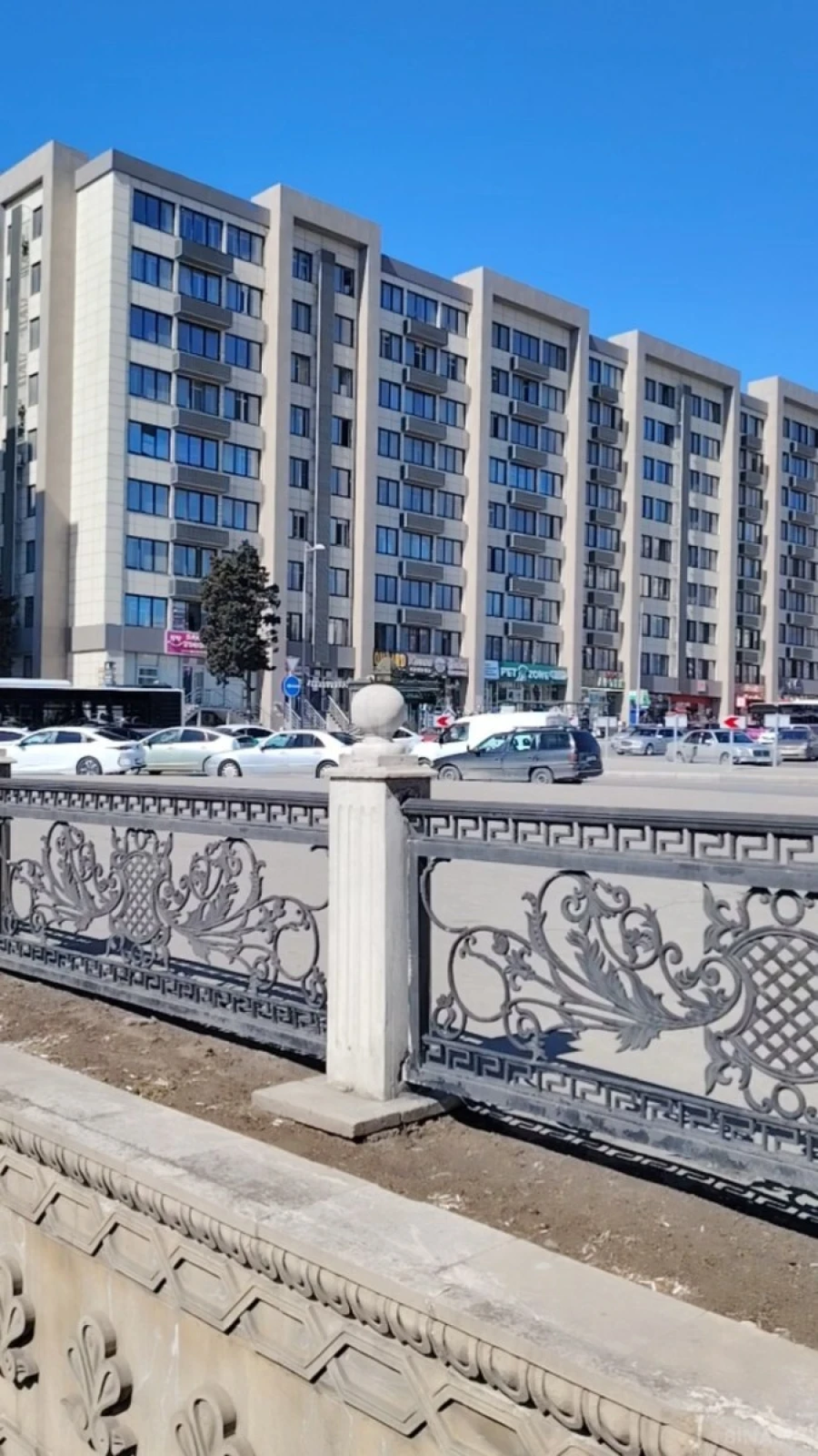 Satılır 2 otaqlı mənzil 52.4 m²