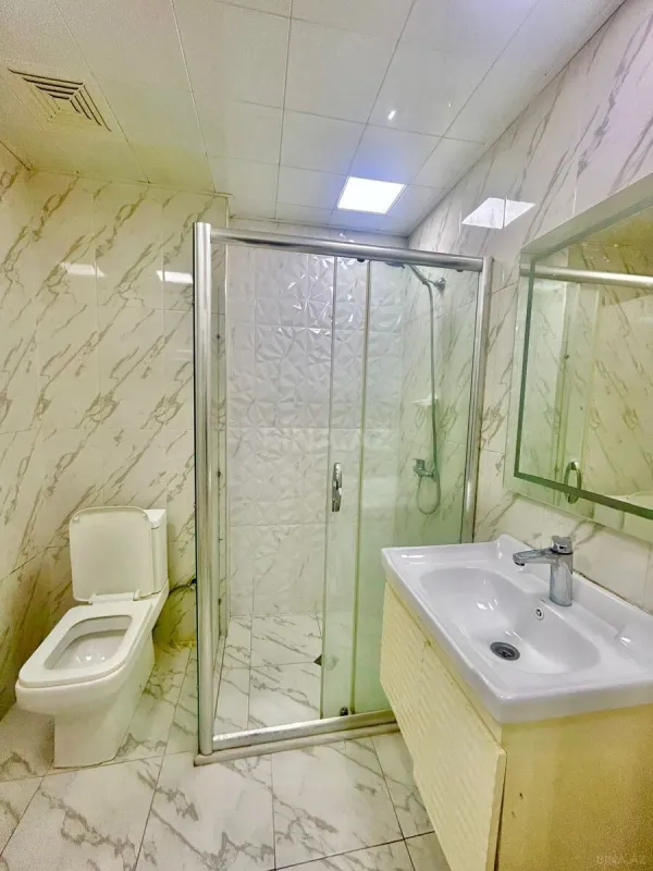 Kirayə verilir 2 otaqlı mənzil 65 m²