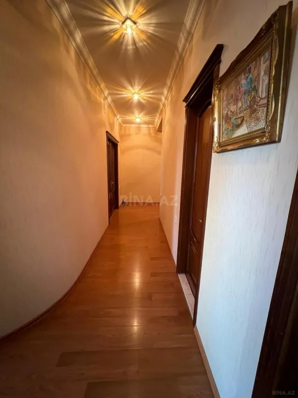 Satılır 3 otaqlı mənzil 110 m²