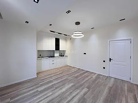 Satılır 3 otaqlı mənzil 79 m²