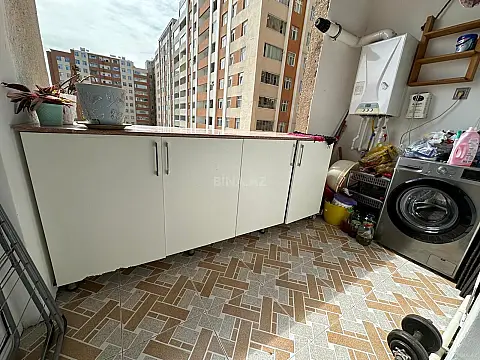 Satılır 2 otaqlı mənzil 63 m²