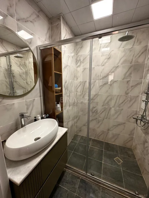 Satılır 3 otaqlı mənzil 84 m²