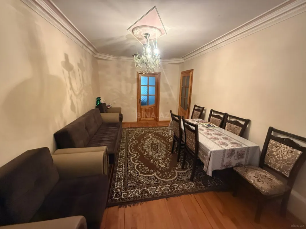 Kirayə verilir 2 otaqlı mənzil 60 m²