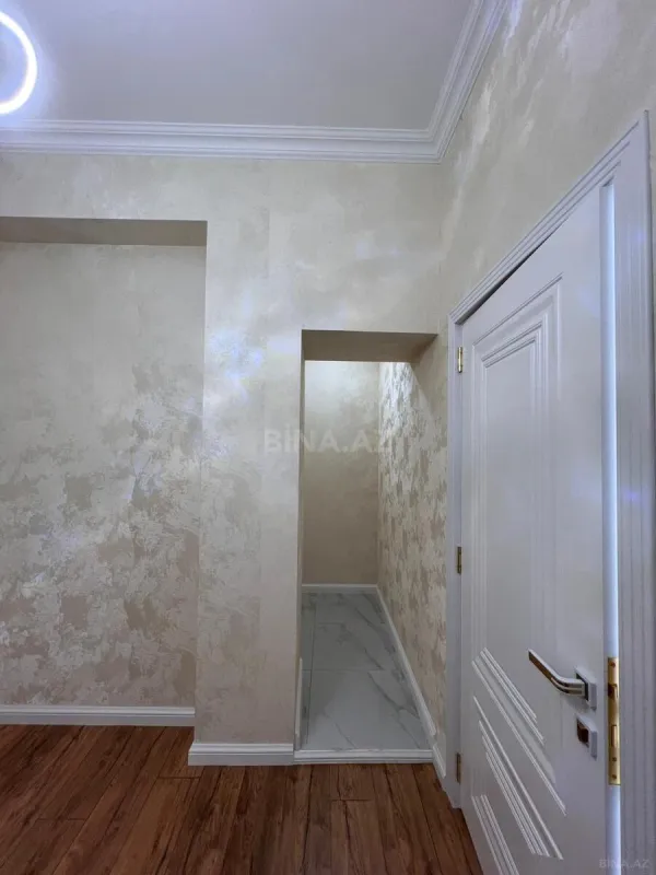 Satılır 3 otaqlı mənzil 79 m²