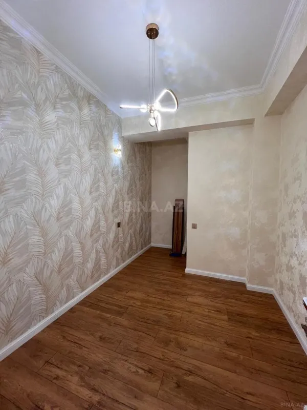 Satılır 3 otaqlı mənzil 79 m²