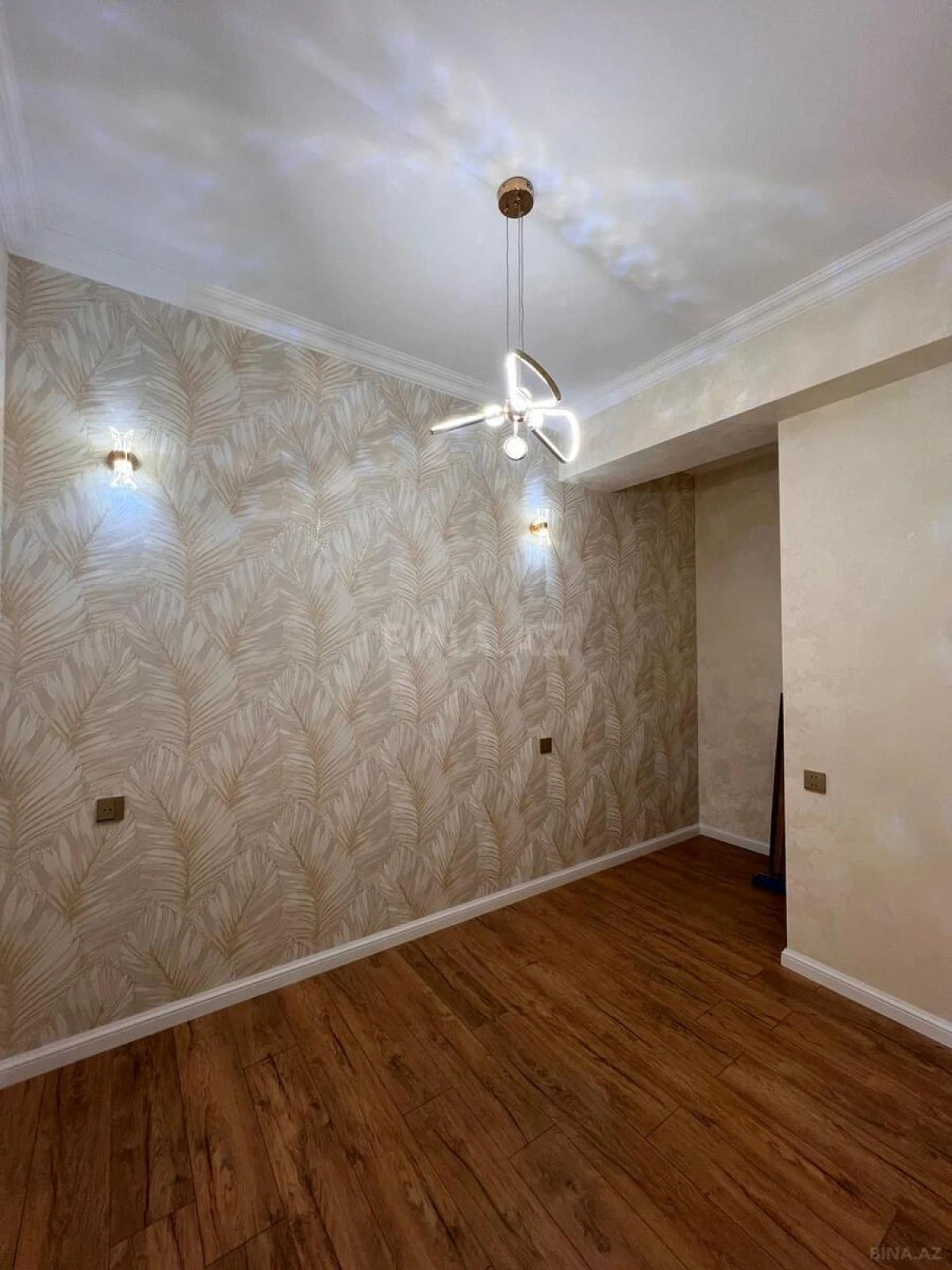 Satılır 3 otaqlı mənzil 79 m²