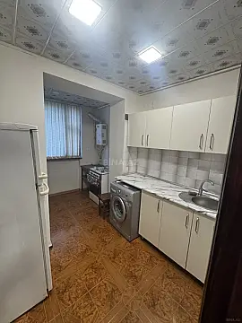 Satılır 2 otaqlı mənzil 50 m²